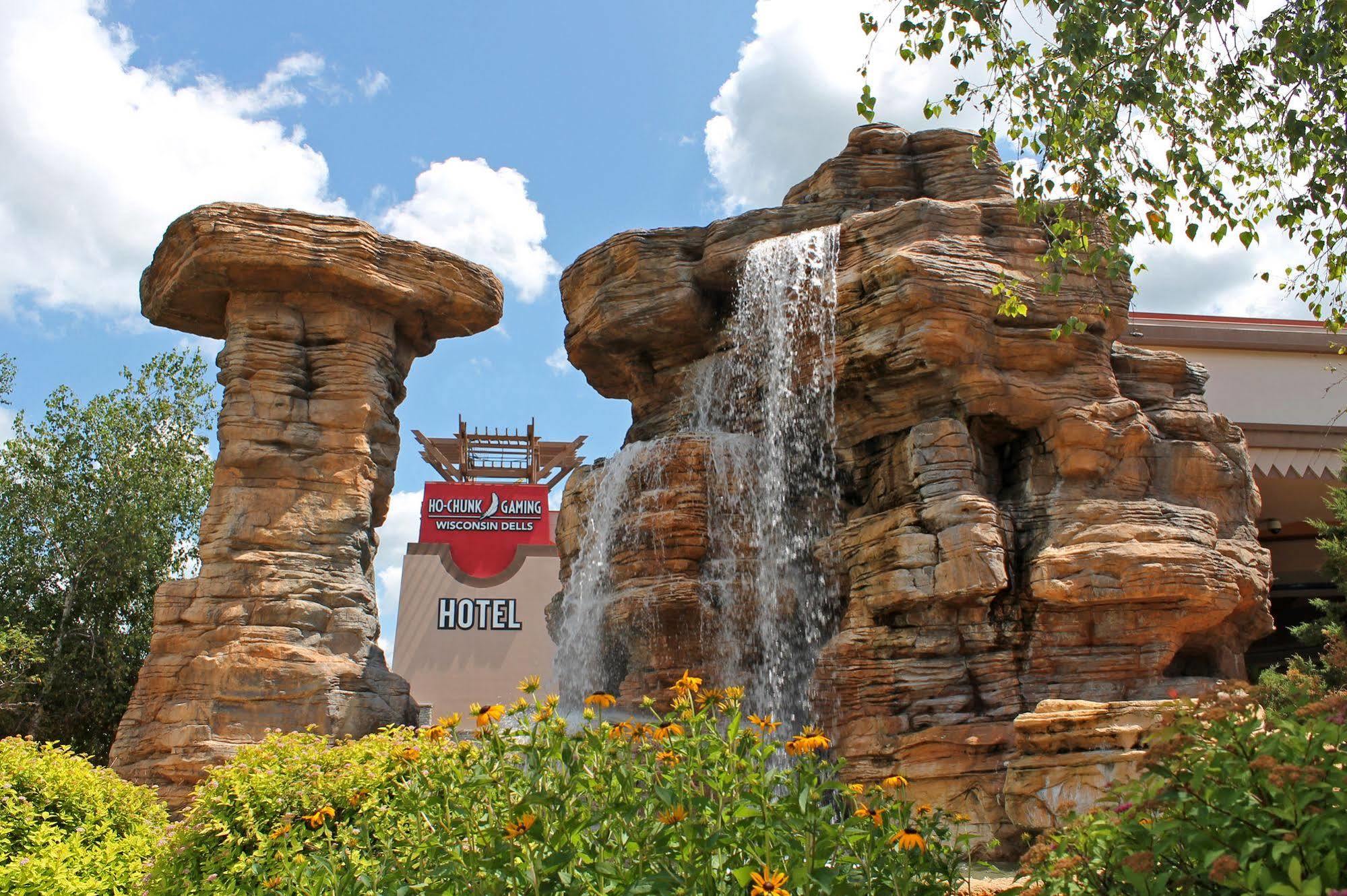 Ho-Chunk Casino Hotel - Wisconsin Dells Baraboo Exteriör bild
